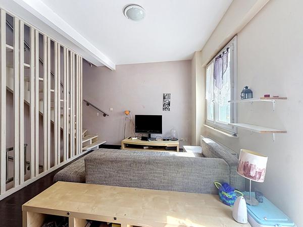 Maison de ville centre Chalamont, 76 m2, 3 chambres, jardin non attenant
