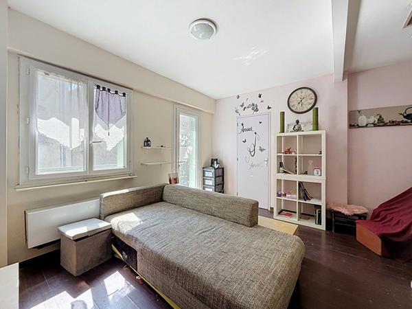 Maison de ville centre Chalamont, 76 m2, 3 chambres, jardin non attenant