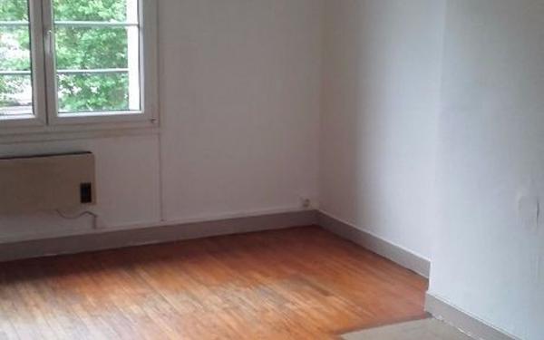 Appartement à louer    2 pièces •  Compiègne