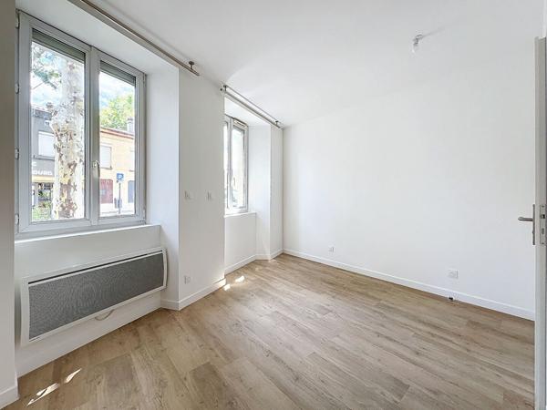 Valence, avenue de l'Yser, studio refait à neuf de 21,76m²