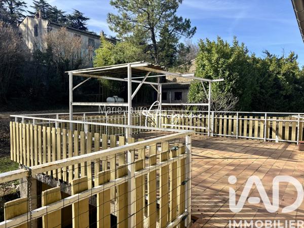 Maison à vendre 12 pièces 588 m² Valence