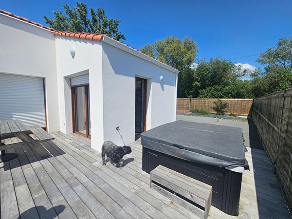 Vente maison Saint Jean De Monts : 162 025 € - AJP Immobilier St-Gilles-Croix-de-Vie