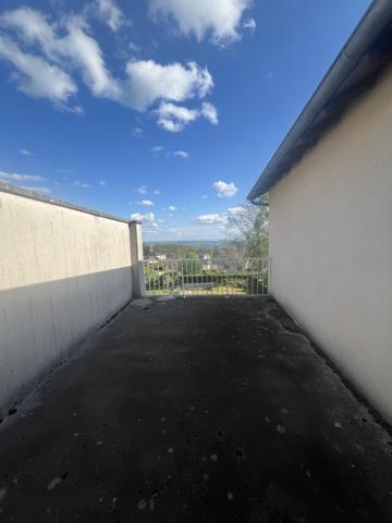 Maison à rénover de 70m2 avec terrain de 450m2