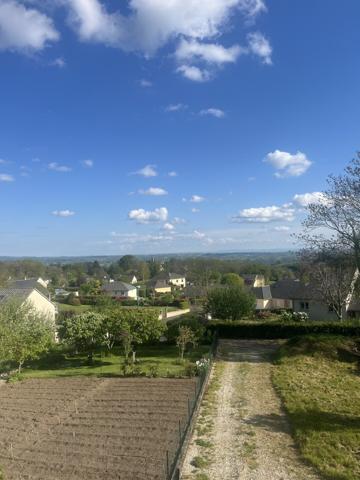 Maison à rénover de 70m2 avec terrain de 450m2