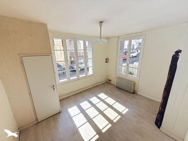 Maison 93 415 € Angoulême 4 p 79 m² DPE F