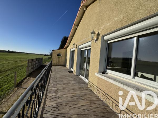 Maison à vendre 5 pièces 95 m² Saint-Martin-la-Pallu