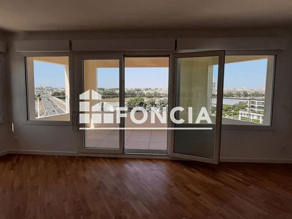 Location Appartement 4 pièces 88.8 m² - Bordeaux 33100