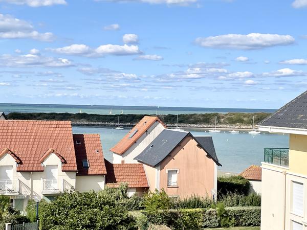 Port Guillaume - Studio en parfait état avec vues sur le port et la mer