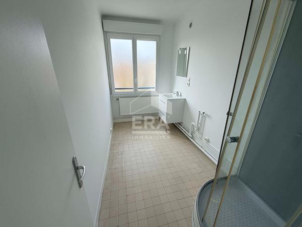 Appartement Dunkerque (59140) deux chambres et balcon