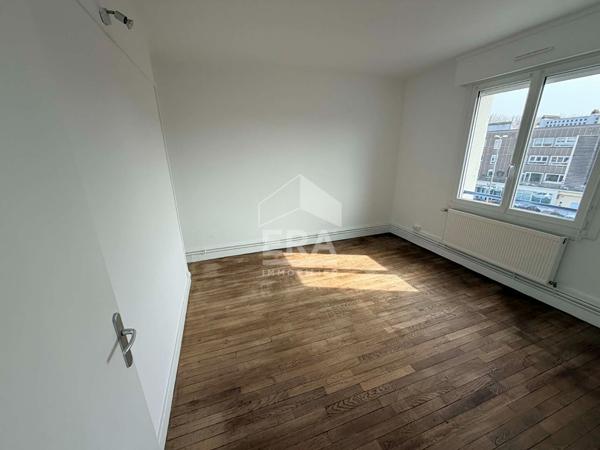 Appartement Dunkerque (59140) deux chambres et balcon