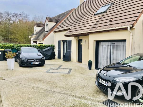 Maison à vendre 5 pièces 99 m² Savigny-le-Temple