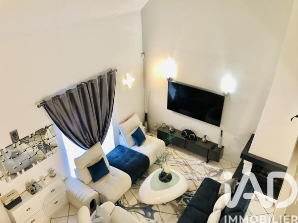 Maison à vendre 5 pièces 99 m² Savigny-le-Temple