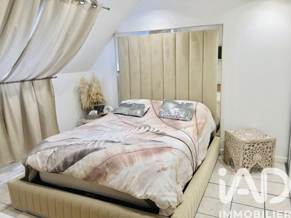 Maison à vendre 5 pièces 99 m² Savigny-le-Temple