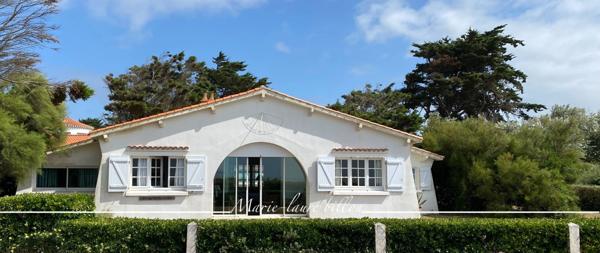 Maison à vendre P8 BRETIGNOLLES SUR MER (85), ensemble immobilier VUE MER, 2 villas balnéaires style basque sur 1 173 m².