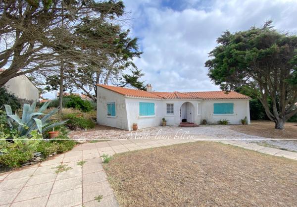 Maison à vendre P8 BRETIGNOLLES SUR MER (85), ensemble immobilier VUE MER, 2 villas balnéaires style basque sur 1 173 m².