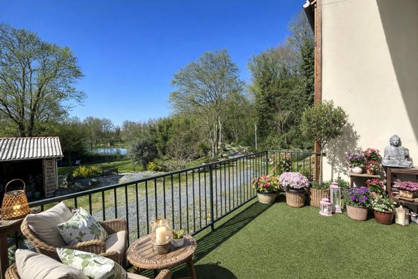 Lake views, private park setting and river access – Peaceful countryside home with 3 bedrooms near Melle