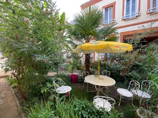 T1 Bis Quartier François Verdier" & la Place Dupuy