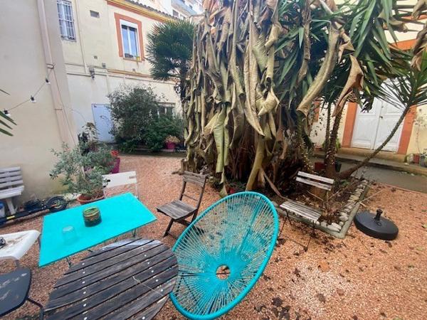 T1 Bis Quartier François Verdier" & la Place Dupuy