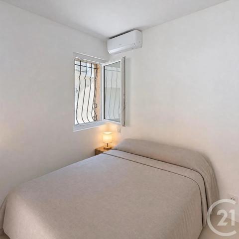 Maison à vendre  5 pièces - 94,33 m 2   MANDELIEU LA NAPOULE  - 06