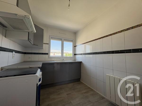 Appartement F3 à vendre  3 pièces - 57,45 m 2   LA SEYNE SUR MER  - 83