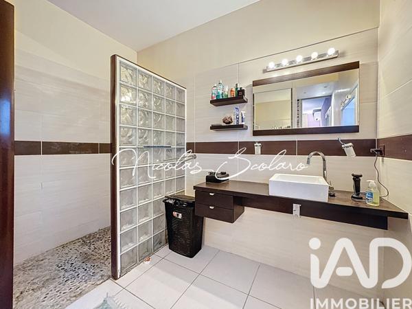 Maison à vendre 6 pièces 160 m² Lauris