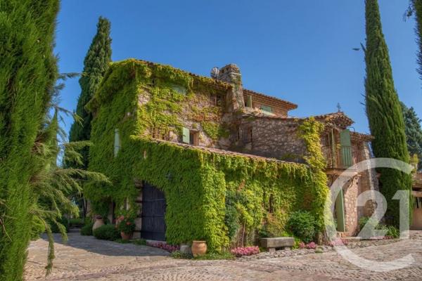 Maison à vendre  7 pièces - 209 m 2   GRASSE  - 06