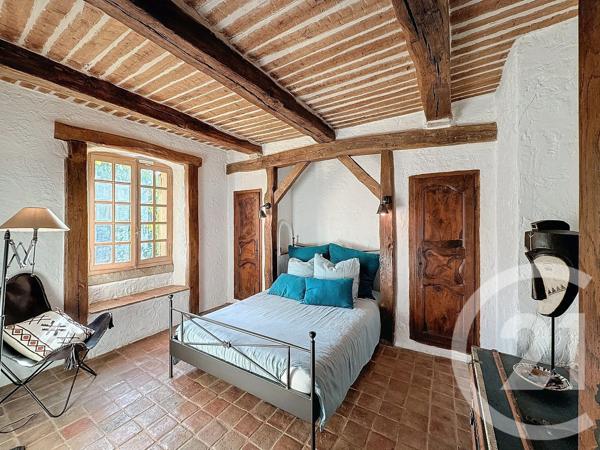 Maison à vendre  7 pièces - 209 m 2   GRASSE  - 06