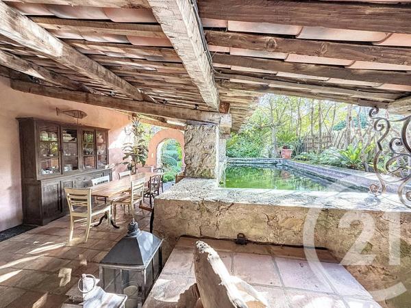 Maison à vendre  7 pièces - 209 m 2   GRASSE  - 06