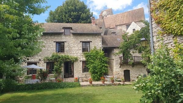 Propriete 8 pièce(s) 5 chambre(s) 180 m²