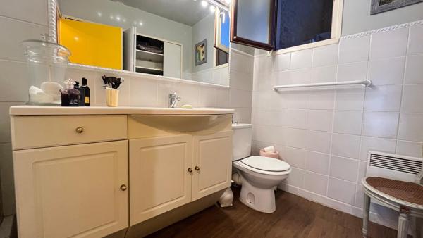 Propriete 8 pièce(s) 5 chambre(s) 180 m²
