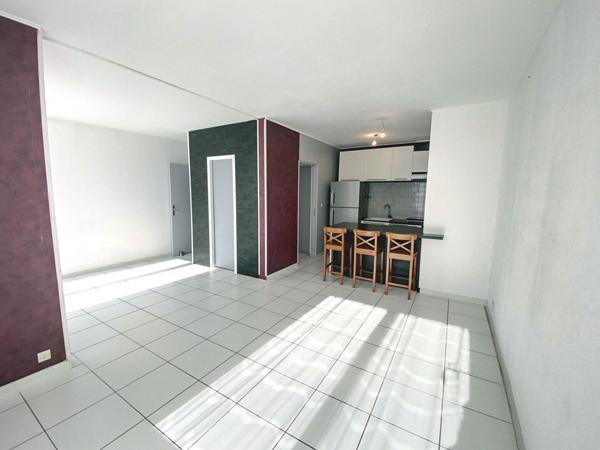 Appartement Lyon Croix-Rousse Ouest T1bis de 45m² en rez-de-chaussée