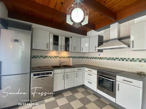 Charmante villa au coeur d'un cadre verdoyant