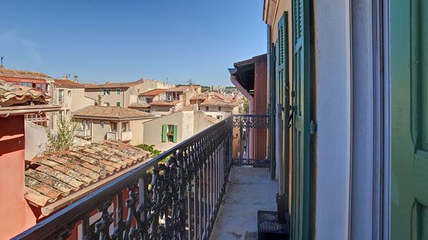 IMMEUBLE - 4 APPARTS DE TYPE 2 LOUES