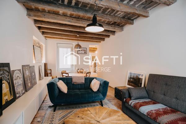 T3 duplex de charme - Traversant - rue des Carmes