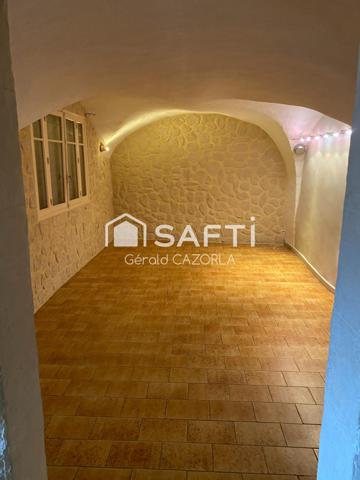 Très belle maison de ville en pierre