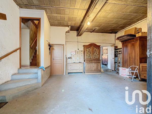 Maison traditionnelle 5 pièces de 94 m² à Aubergenville (78410)