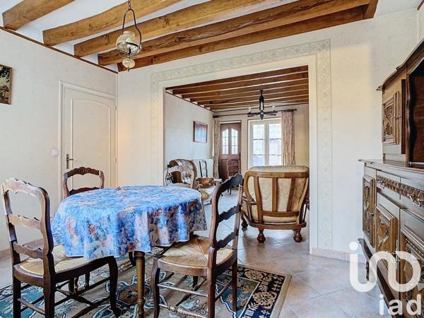 Maison traditionnelle 5 pièces de 94 m² à Aubergenville (78410)