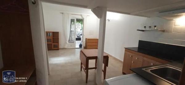 Appartement à louer 1 pièce 23.61m² Salon-de-Provence (13300)