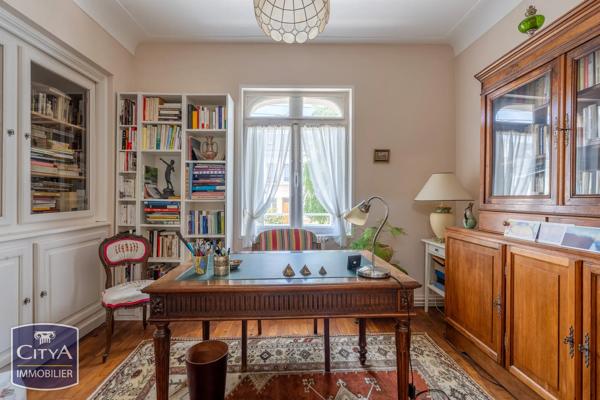 Maison à vendre 6 pièces 170m² Tours (37000)