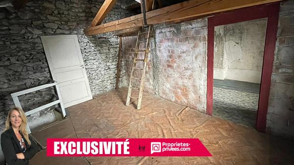 2 MAISONS DE VILLE EN PIERRE À RÉNOVER