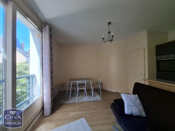 Appartement à vendre 2 pièces 38.39m² Bourges (18000)