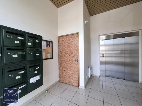 Appartement à vendre 2 pièces 38.39m² Bourges (18000)
