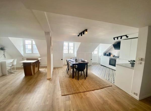 Vente / Appartement T6