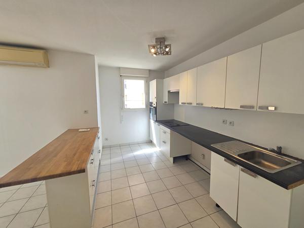 Appartement à vendre 193 000 € Marseille 10 3 p 66 m² DPE B