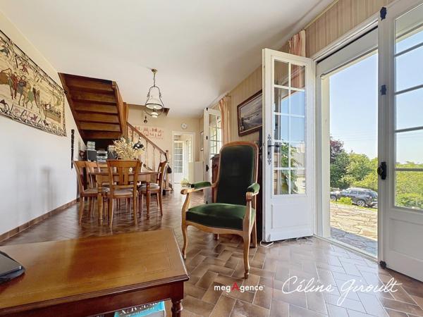 Maison à LE VAL-SAINT-PERE, 50300 - 7 pièces 145m²