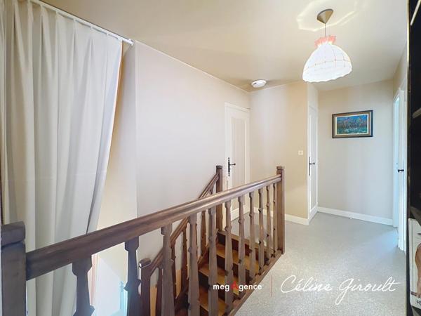 Maison à LE VAL-SAINT-PERE, 50300 - 7 pièces 145m²