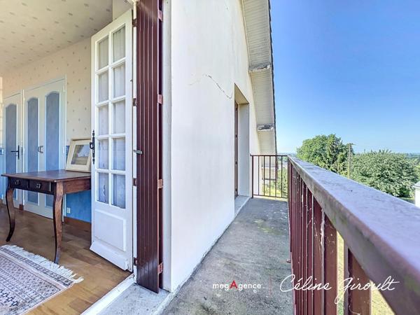 Maison à LE VAL-SAINT-PERE, 50300 - 7 pièces 145m²