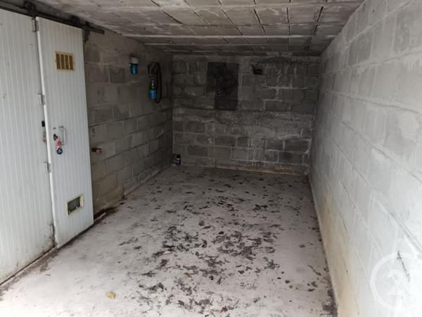 Parking à vendre  12,80 m2 BREST - 29