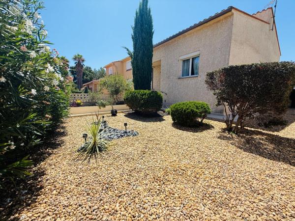 MAISON 3 FACES 6 PIECES AVEC GARAGE ET PISCINE