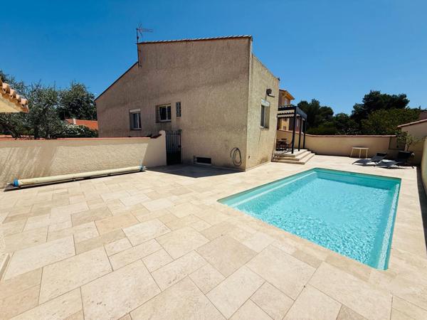 MAISON 3 FACES 6 PIECES AVEC GARAGE ET PISCINE